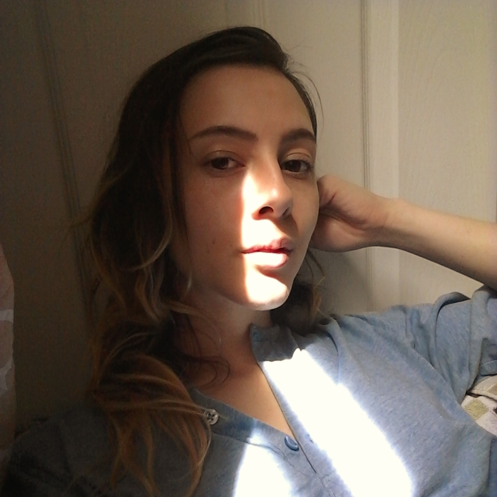 Meet your Posher, Kiana